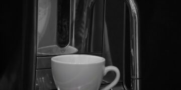 A Beginner's Guide to Brewing the Perfect Cup: Discovering the Joys of Coffee