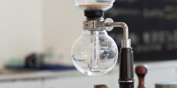 Exploring the Art of Drip Brewing: Innovations and Techniques in Coffee Makers